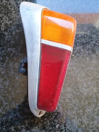 Piloto Trasero Seat 600 Original