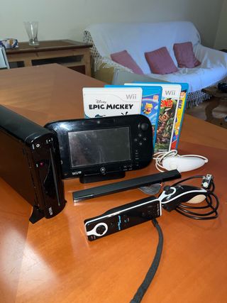 Nintendo Wii U Nera + Giochi e Accessori