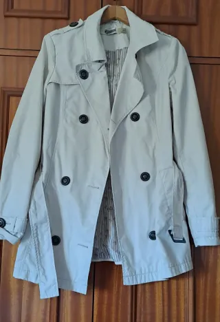 Gabardina Stradivarius Beige Talla M