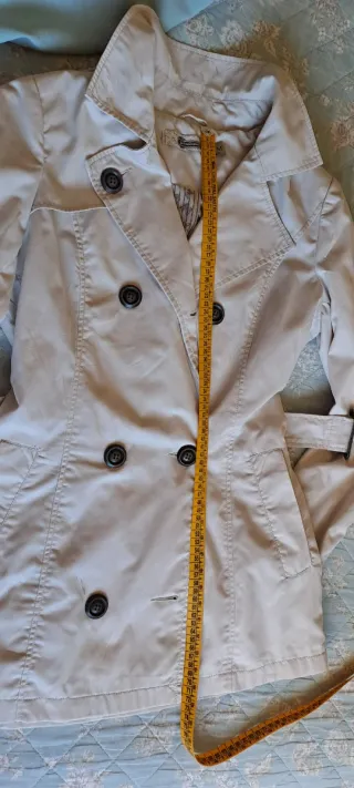 Gabardina Stradivarius Beige Talla M