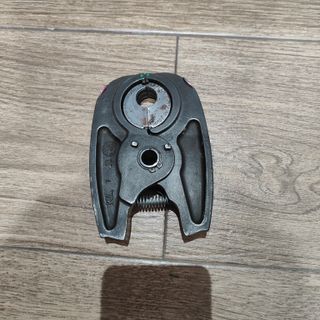 Mordaza y casquillos multicapa Klauke/Uponor