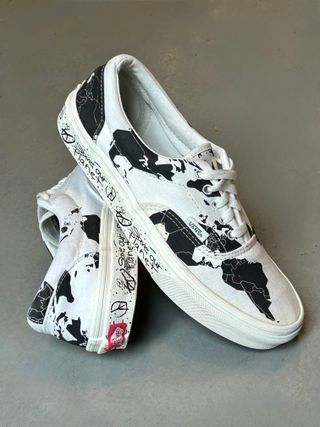 Zapatillas Vans 40, Era “Save Our Planet”