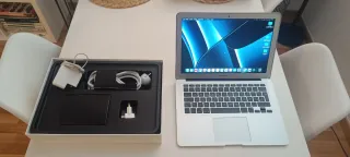 MacBook Air 2017 i5 Plata