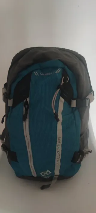 Mochila Quechua Forclaz 22 Air