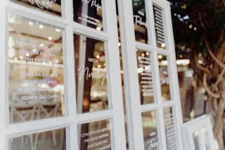 Seating plan ventanas retro para boda