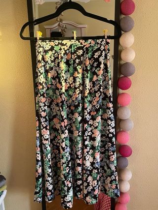 Conjunto top y falda H&M flores