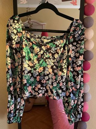Conjunto top y falda H&M flores