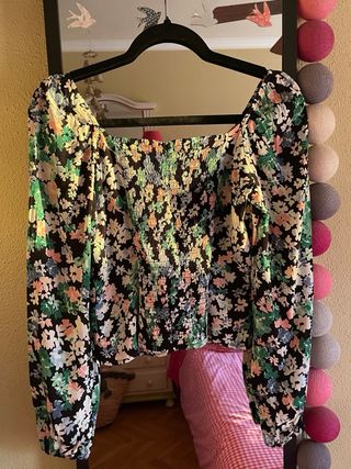 Conjunto top y falda H&M flores