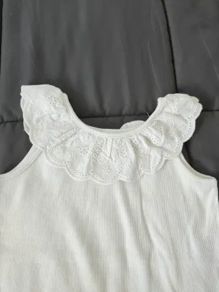 T-shirt Zara 5/6 anos branca