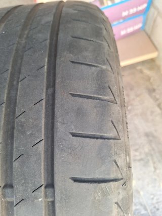 Bridgestone Turanza 225/40 R18 Neumático