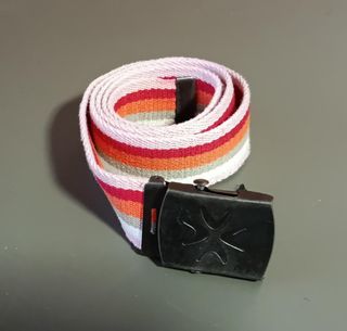 Lote cinturones - 30 centimos por pieza