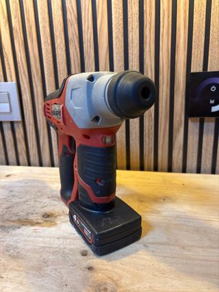 Milwaukee M12 H Rotomartillo Inalámbrico