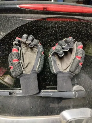 Guantes Hockey Niño, talla Benjamin.