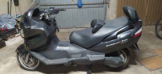 Suzuki Burgman 650 Executive