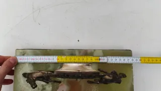 Orologio da camino antico con base in ONICE