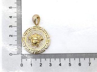 colgante oro 18k con piedra con circonita