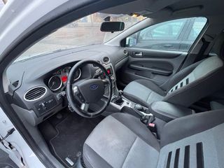 Ford Focus trend 1.6 90 cv diesel