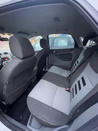 Ford Focus trend 1.6 90 cv diesel