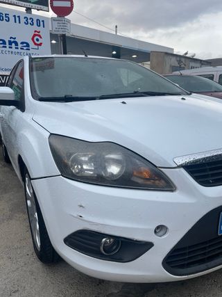 Ford Focus trend 1.6 90 cv diesel