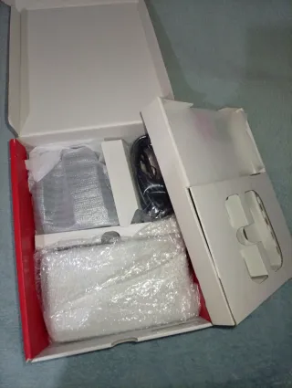 Nintendo Switch OLED Bianca e Nera