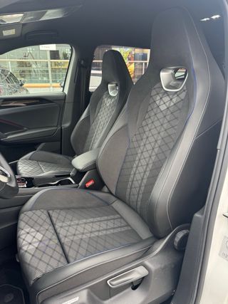 VW Tiguan New R-Line 2.0TDi 150cv automatico