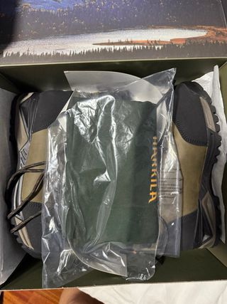 Botas de montaña Harkila verdes y negras