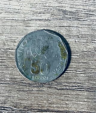Moneda 50 Escudos Portugal. 1989