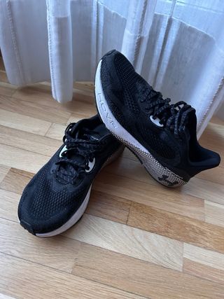Deportivas Under Armour Talla 42 Negras