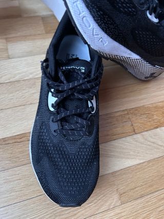 Deportivas Under Armour Talla 42 Negras