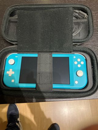 Nintendo Switch Lite Azul + Accesorios