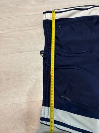 Pantalones Adidas con botones Breakaway y2k