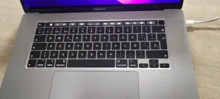 MacBook Pro Apple Gris Espacial