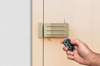 ARREGUI CI10D Cerradura de Seguridad Invisible par