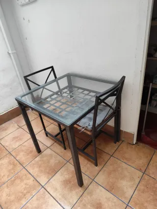 Mesa de exterior metal y cristal