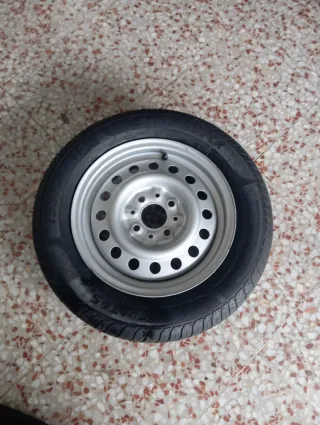 Neumático 155/70R13 75T Cratos