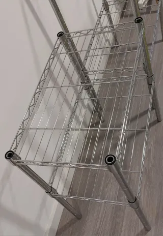 2 estanterías metálicas