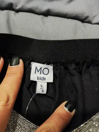 Saia MO 5/6 anos nova com etiqueta