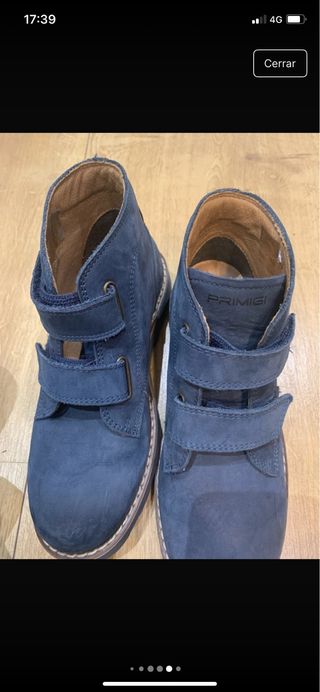 Botines de piel azul talla 37 para niño. sin uso.