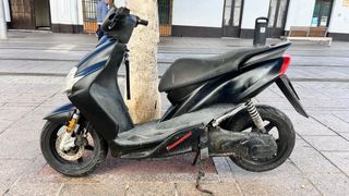 Yamaha Jog R Negra