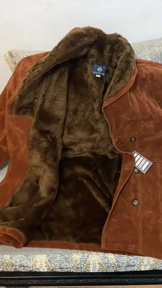 Abrigo de ante marrón para mujer nuevo