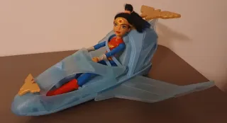 Wonder Woman e aereo invisibile