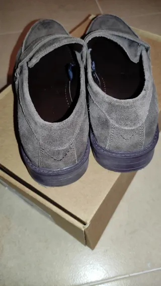 Mocasines de piel marrón Unit talla 40.