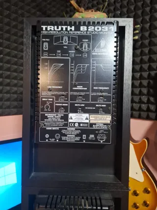 Monitores Behringer B2031 (2 unidades)