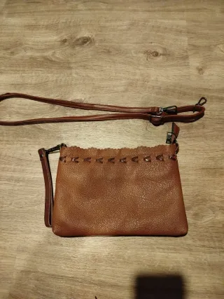 Bolso de mano marrón