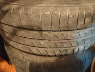 Ruedas completas con tapacubos Opel