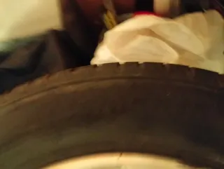 Ruedas completas con tapacubos Opel