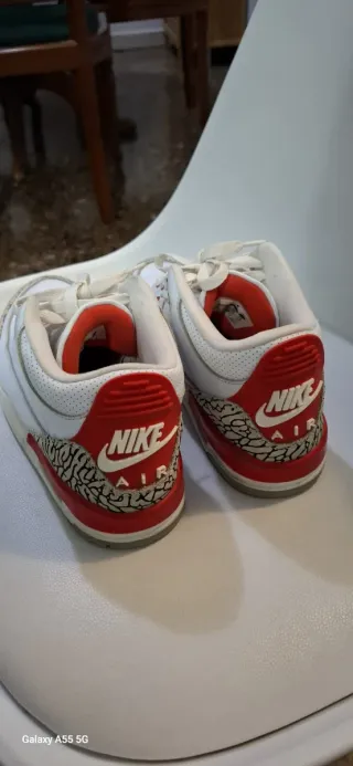 Nike Air Jordan 3 Talla 40 Hombre