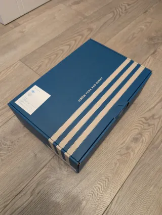 Adidas Gazelle Indoor x Bad Bunny Benito