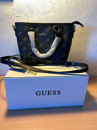 Bolso Guess Marrón y Negro