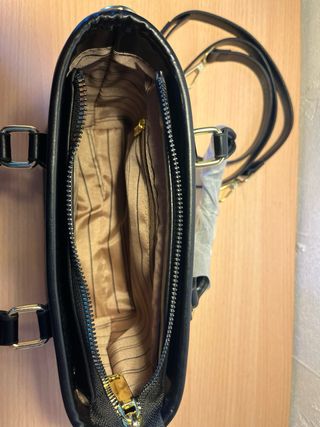 Bolso Guess Marrón y Negro